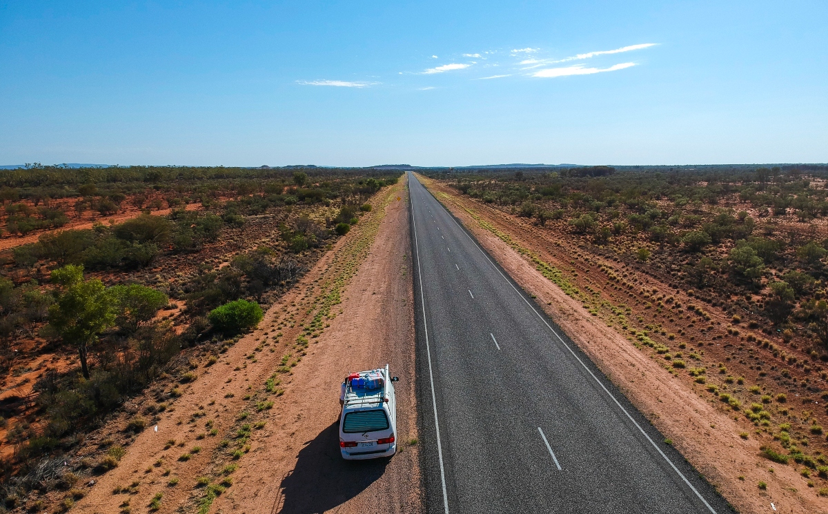 Safest Routes for a Long Drive in Australia